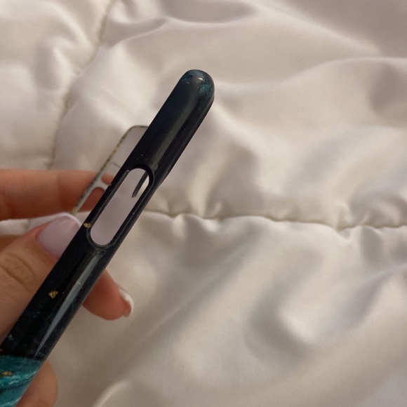 Burga Green and Gold Marble Elegant Iconic Emerald Pool Snap IPhone 11 Case - Picture 4 of 9